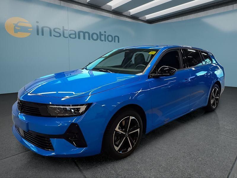 Blau Gebraucht 2024 Opel Astra Kombi | 25.249 € (Etwas zu teuer) - Bild 1/4
