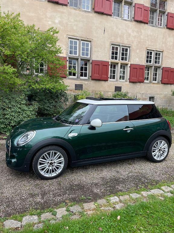 Grün Gebraucht 2017 Mini Cooper S Kleinwagen | 18.900 € (Fairer Preis) - Bild 1/4