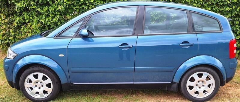 Blau Gebraucht 2000 Audi A2 Kleinwagen | 1.950 € (Fairer Preis) - Bild 1/4
