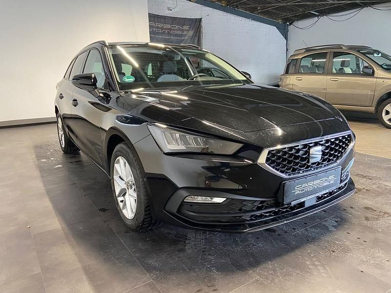 Gebraucht Seat Leon Style 150 PS (110 kW) 2022 Schwarz Limousine