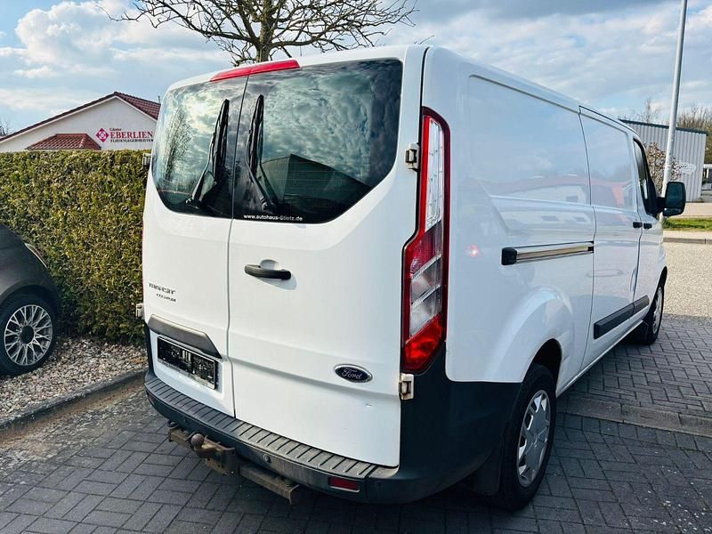 Second-hand Ford Transit 131 CP (96 kW) 2018 Alb Berlinǎ