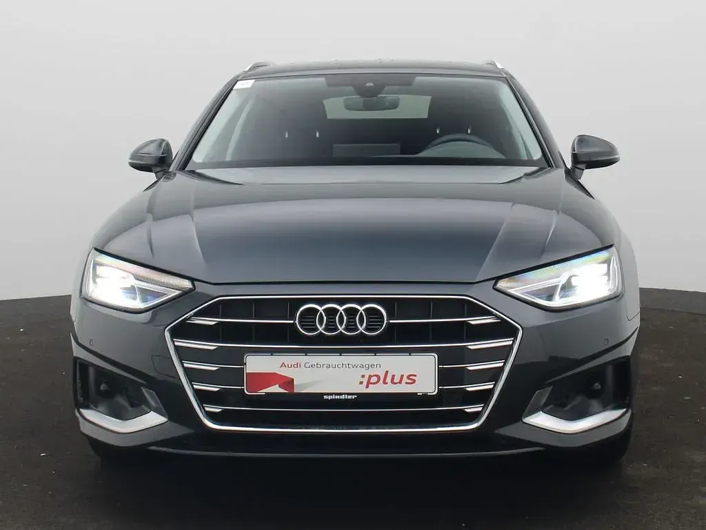 Gebraucht Audi A4 Advanced Plus 163 PS (119 kW) 2024 Manhattangrau metallic Kombi
