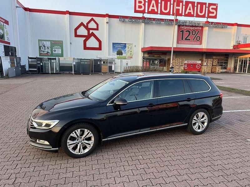 Gebraucht VW Passat Highline 150 PS (110 kW) 2017 Schwarz Kombi