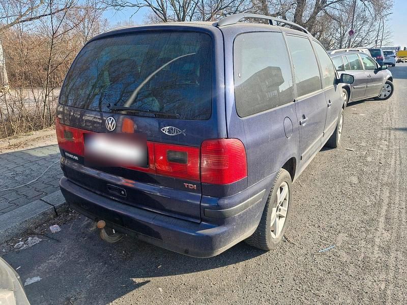 Gebraucht VW Sharan 131 PS (96 kW) 2003 Blau Van / Kleinbus