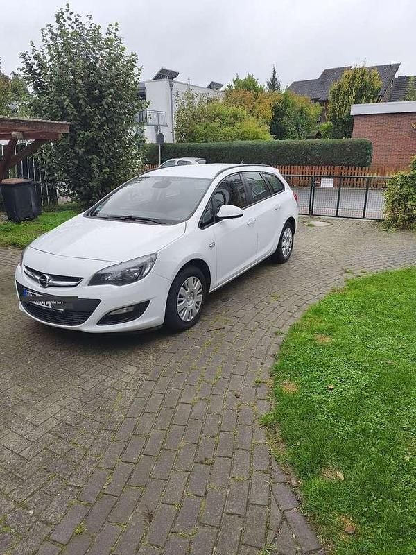 Gebraucht 2014 Opel Astra Exklusiv Kombi | 2.999 € (Superpreis) - Bild 1/4