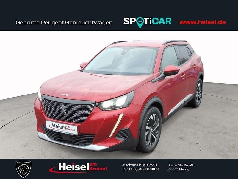 Rot Gebraucht 2021 Peugeot 2008 Allure SUV | 18.860 € (Etwas zu teuer) - Bild 1/4