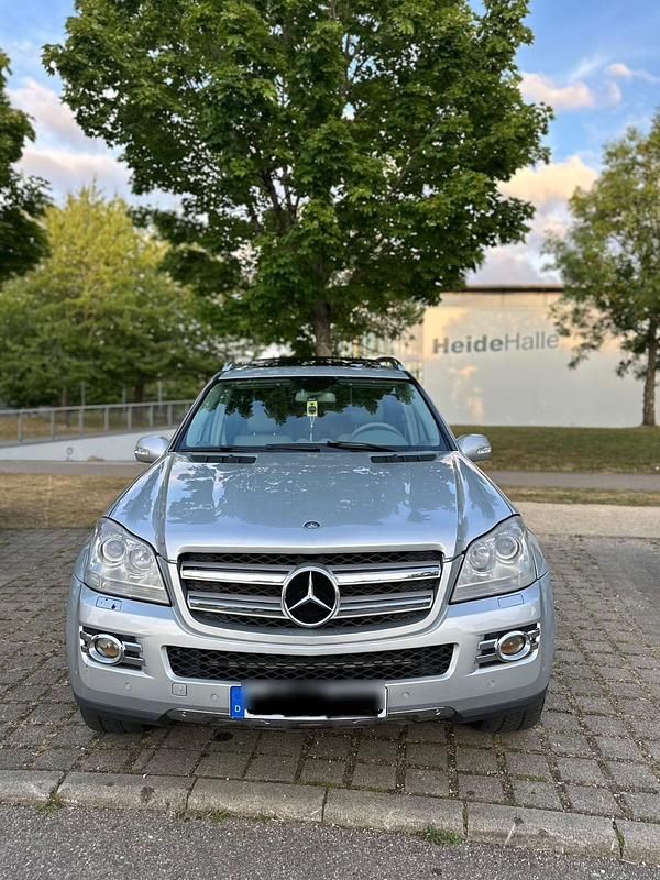 Silber Gebraucht 2008 Mercedes GL420 SUV | 9.450 € (Superpreis) - Bild 1/4