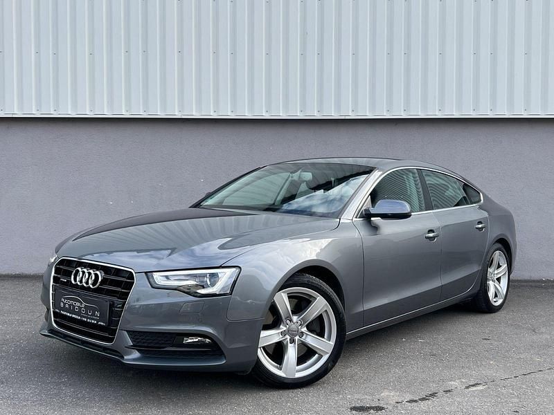 Grau Gebraucht 2013 Audi A5 Sportback Ambiente Coupé | 15.990 € (Fairer Preis) - Bild 1/4