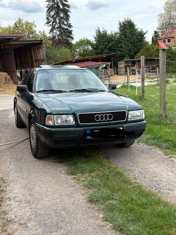 Grün Gebraucht 1992 Audi 80 Limousine | 3.450 € - Bild 1/4