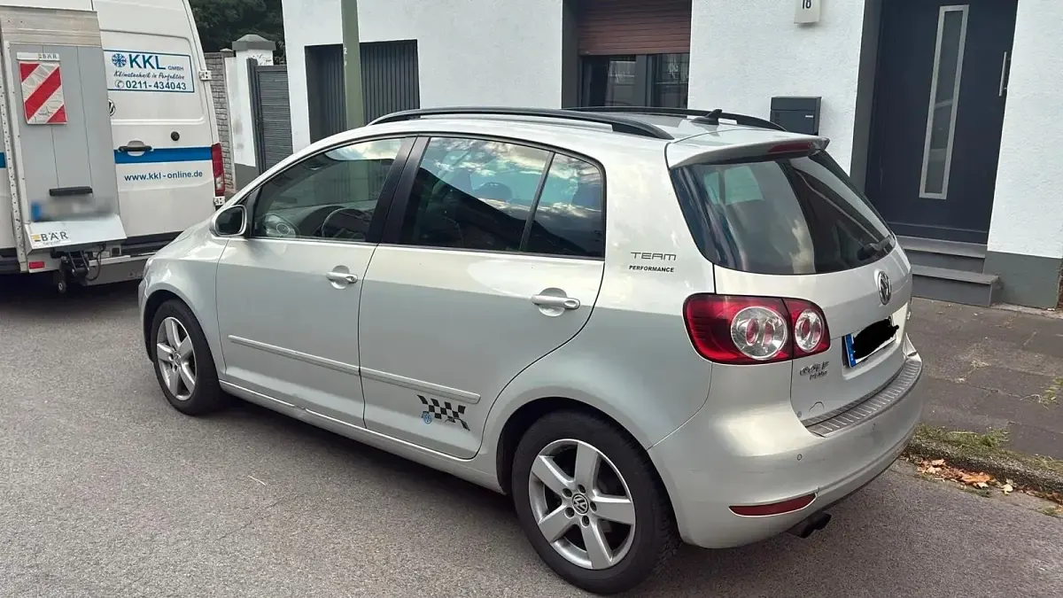 Gebraucht VW Golf VI 140 PS (102 kW) 2011 Grau Kleinwagen