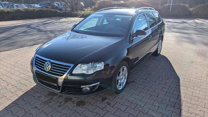 Gebraucht VW Passat Highline 170 PS (125 kW) 2010 Schwarz Kombi