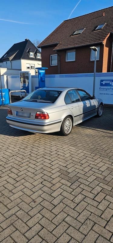 Gebraucht BMW 535 Basis 235 PS (172 kW) 1997 Silber Limousine