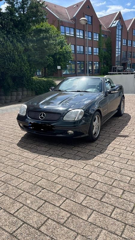 Schwarz Gebraucht 2002 Mercedes SLK230 Cabrio | 3.300 € (Superpreis) - Bild 1/4