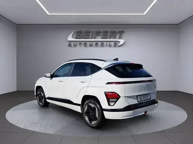 Gebraucht Hyundai Kona Trend 160 kW (218 PS) 2025 Atlas white / sol SUV