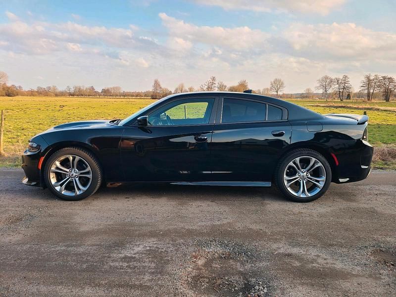 Gebraucht Dodge Charger 375 PS (275 kW) 2021 Schwarz Limousine
