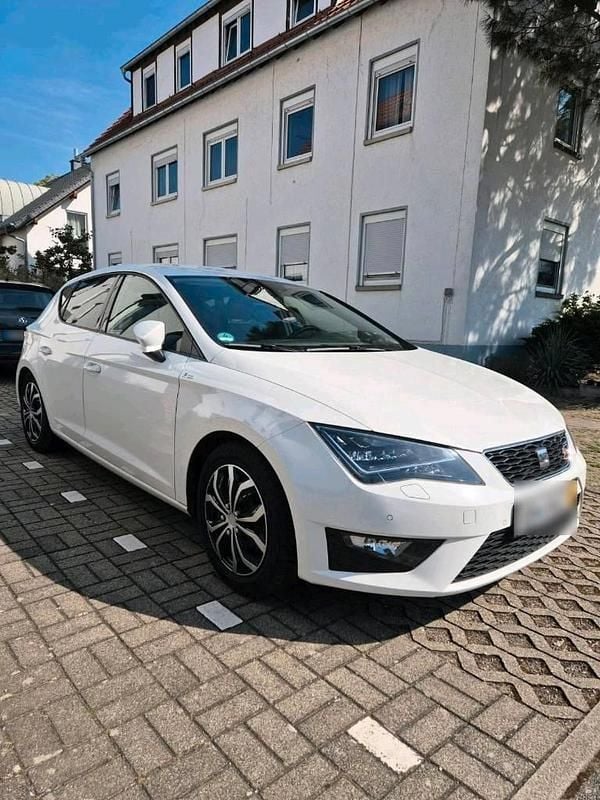 Usata Seat Leon FR 150 CV (110 kW) 2016 Bianco Station wagon
