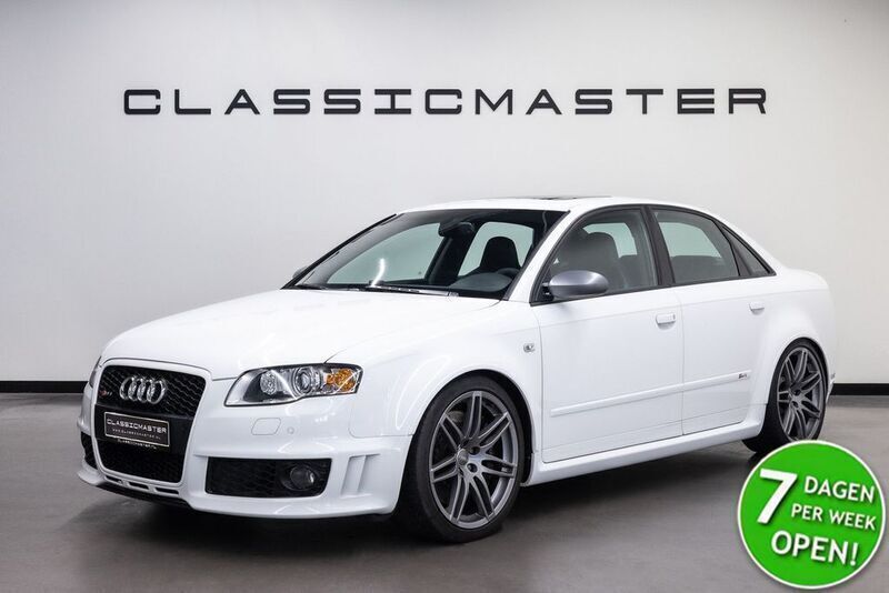 Weiß Gebraucht 2007 Audi RS4 Sport Limousine | 69.950 € - Bild 1/4
