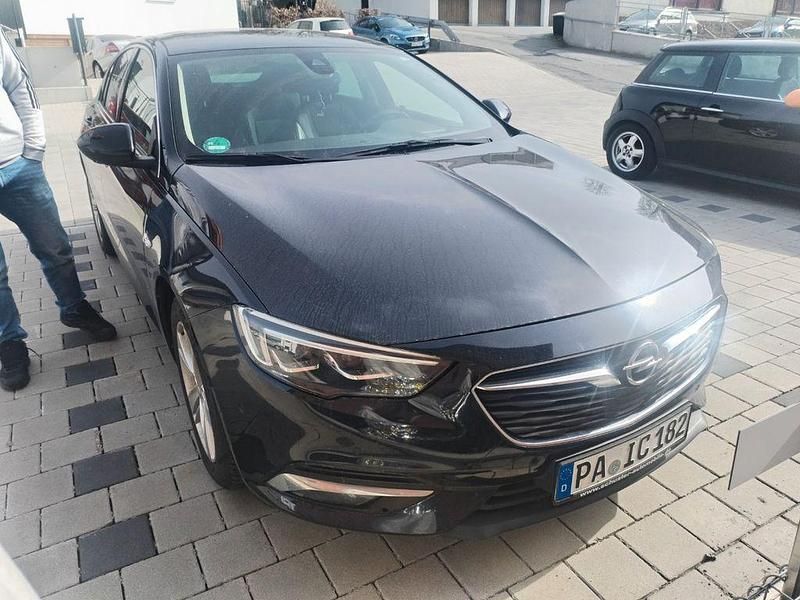 Gebraucht Opel Insignia 170 PS (125 kW) 2018 Blau Limousine