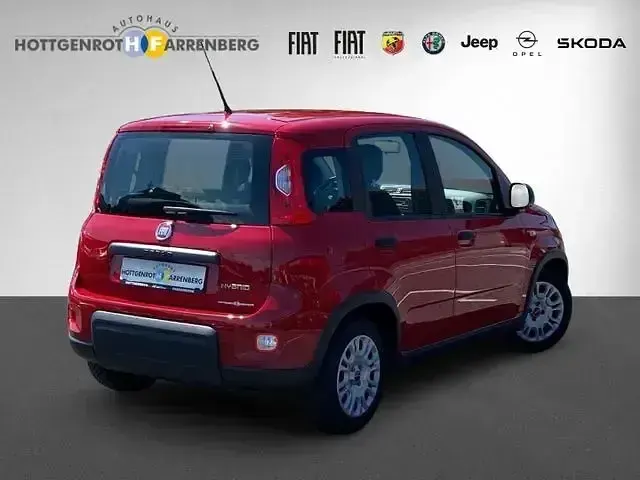 Gebraucht Fiat Panda 69 PS (50 kW) 2024 Rot Kleinwagen