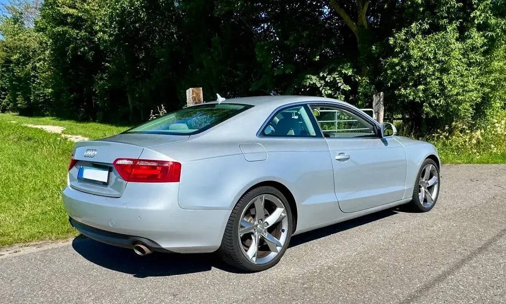 Gebraucht Audi A5 Ambiente 265 PS (194 kW) 2007 Silber Coupé