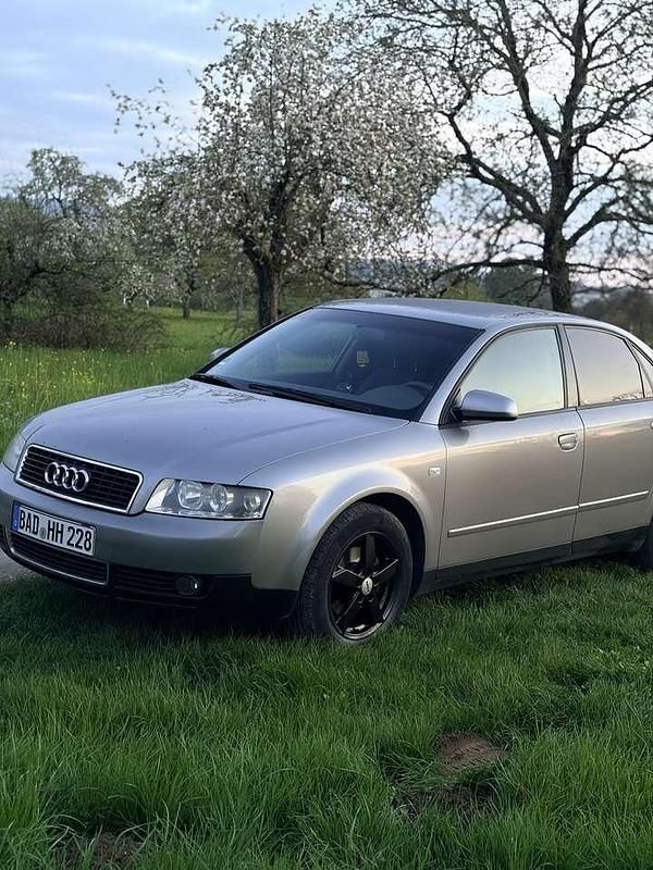 Gebraucht Audi A4 S-Line 131 PS (96 kW) 2002 Limousine