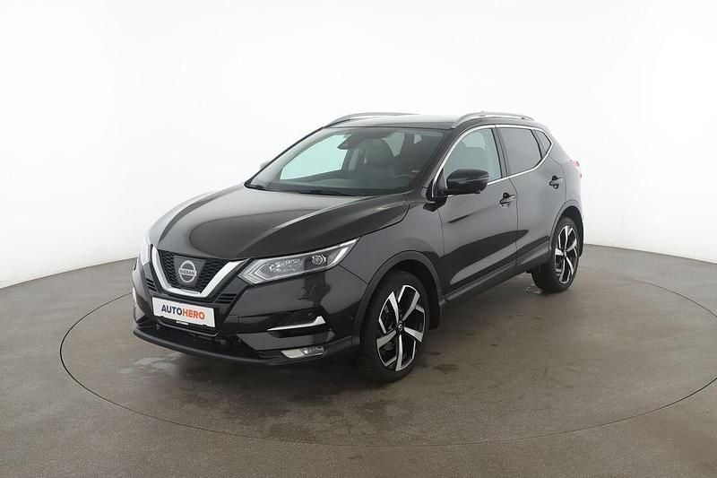 Schwarz Gebraucht 2018 Nissan Qashqai Tekna SUV | 15.430 € (Etwas zu teuer) - Bild 1/3