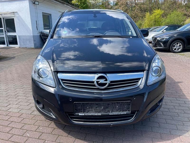 Gebraucht Opel Zafira Family 110 PS (80 kW) 2014 Schwarz Van / Kleinbus