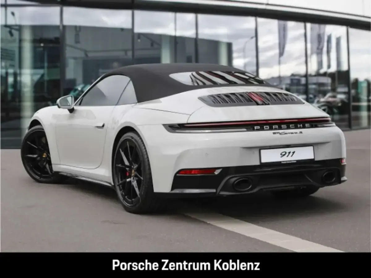 Neu Porsche 911 Carrera S Cabriolet 480 PS (353 kW) 2026 Kreide Cabrio