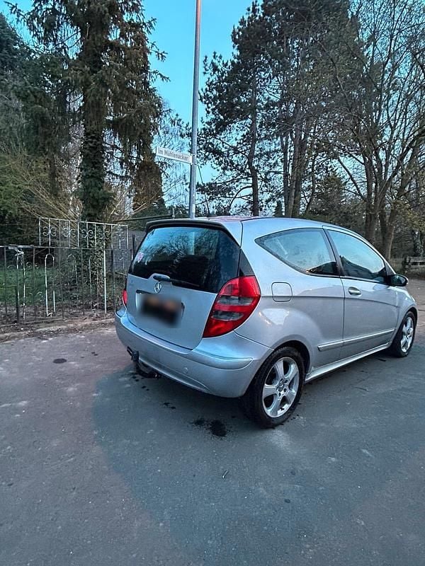 Gebraucht Mercedes A170 116 PS (85 kW) 2005 Silber Kleinwagen