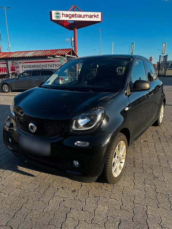 Gebraucht Smart ForFour Electric Drive 60 kW (82 PS) 2022 Schwarz Kleinwagen