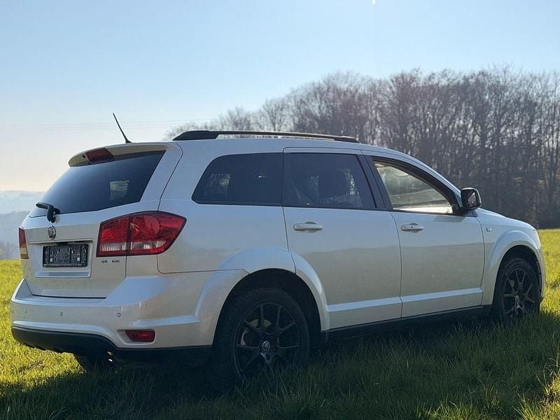 Gebraucht Fiat Freemont Black Code 170 PS (125 kW) 2014 Weiß SUV