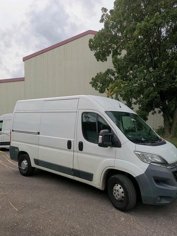 Weiß Gebraucht 2015 Citroën Jumper Van / Kleinbus | 5.300 € - Bild 1/4