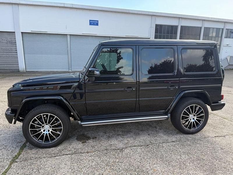 Schwarz Gebraucht 2013 Mercedes G350 SUV | 58.900 € (Guter Preis) - Bild 1/4