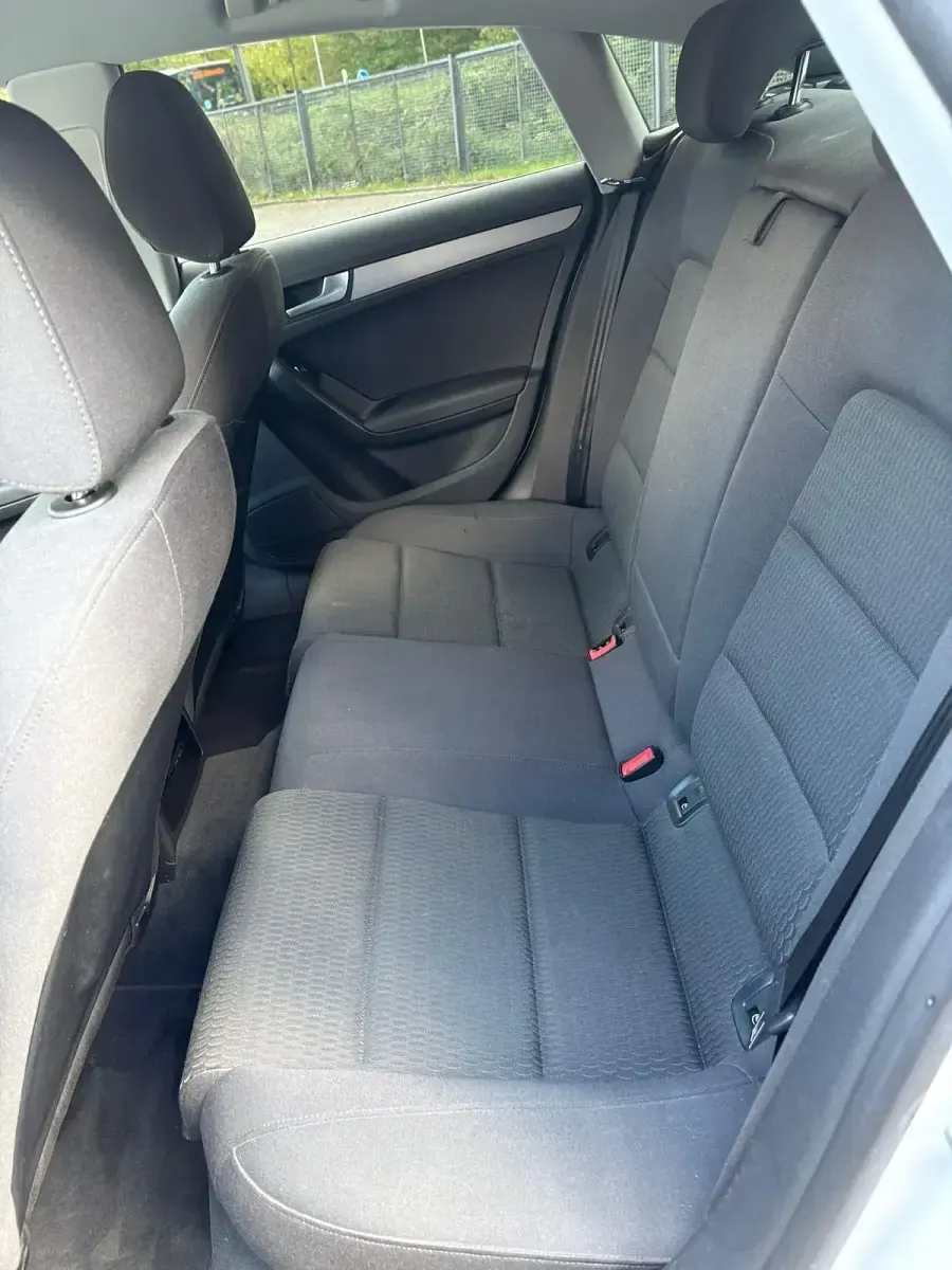 Gebraucht Audi A5 177 PS (130 kW) 2012 Weiß Coupé