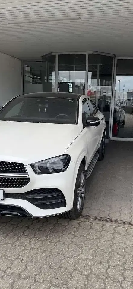 Gebraucht Mercedes GLE400 AMG line 330 PS (242 kW) 2021 SUV