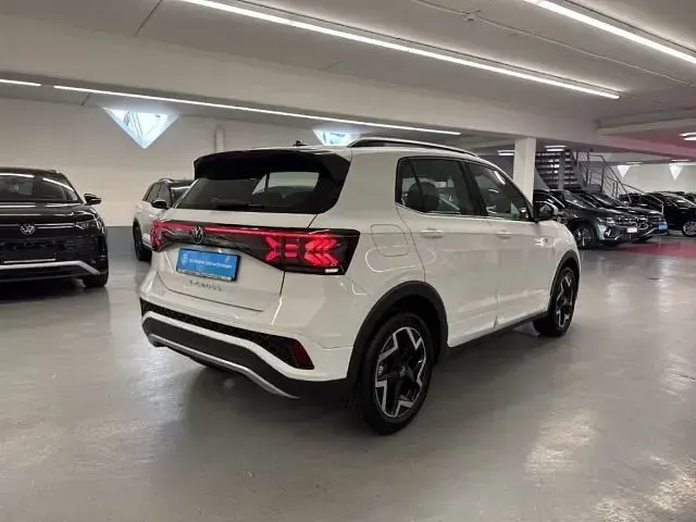 Gebraucht VW T-Cross R-line 116 PS (85 kW) 2025 Weiss SUV