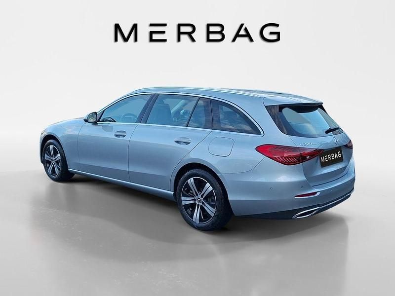 Gebraucht Mercedes C300e 197 PS (144 kW) 2024 Silber Kombi