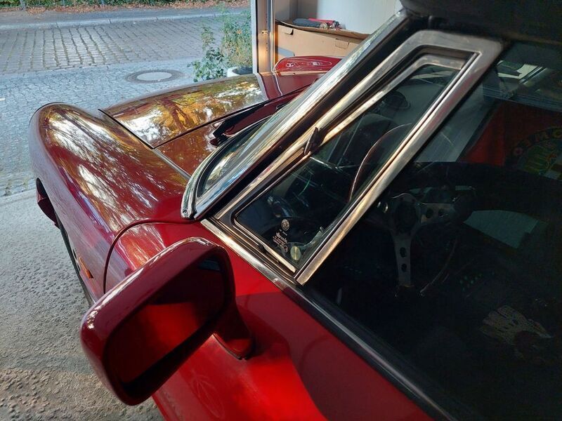 Gebraucht Alfa Romeo Spider 120 PS (88 kW) 1989 Rot Cabrio