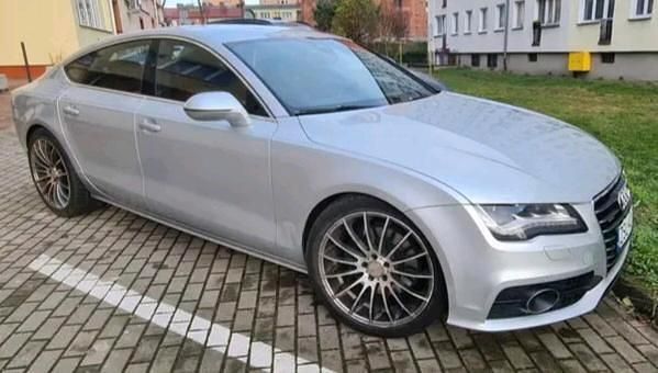 Silber Gebraucht 2011 Audi A7 Ambition Kleinwagen | 12.500 € (Superpreis) - Bild 1/4