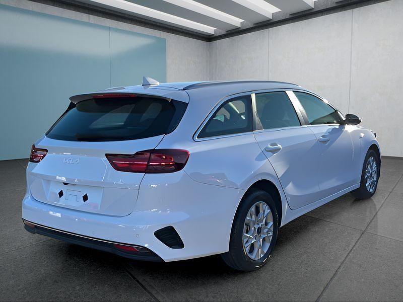 Gebraucht Kia Ceed Sportswagon Vision 140 PS (102 kW) 2025 Weiß Kombi
