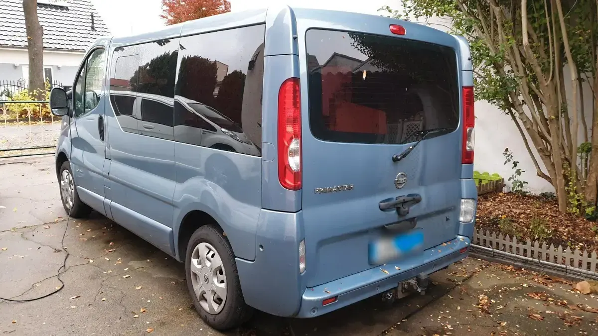 Gebraucht Nissan Primastar 114 PS (83 kW) 2008 Blau Van / Kleinbus