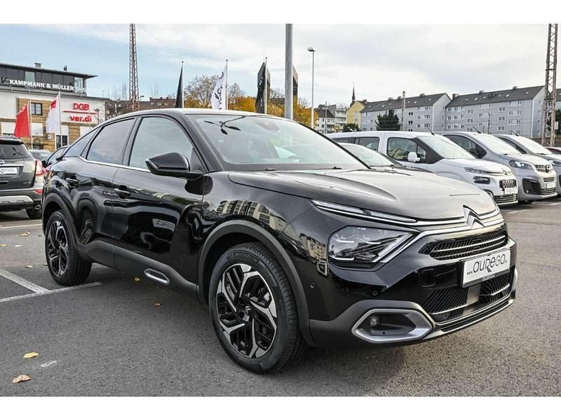 Gebraucht Citroën C4 Shine 131 PS (96 kW) 2023 Schwarz Limousine