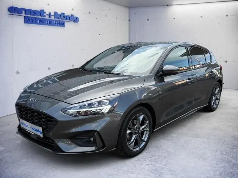Grau Gebraucht 2021 Ford Focus ST Limousine | 18.970 € (Superpreis) - Bild 1/4