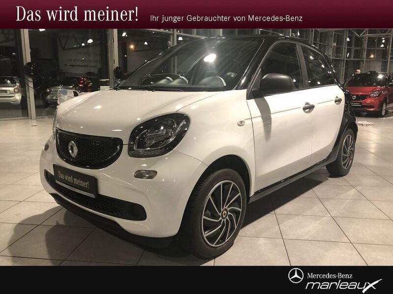 Weiß Gebraucht 2019 Smart ForFour Electric Drive Limousine | 12.740 € (Teuer) - Bild 1/4