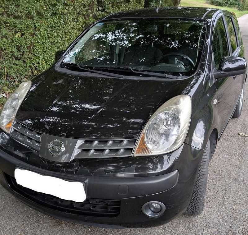 Schwarz Gebraucht 2006 Nissan Note Acenta Van / Kleinbus | 2.000 € (Guter Preis) - Bild 1/4