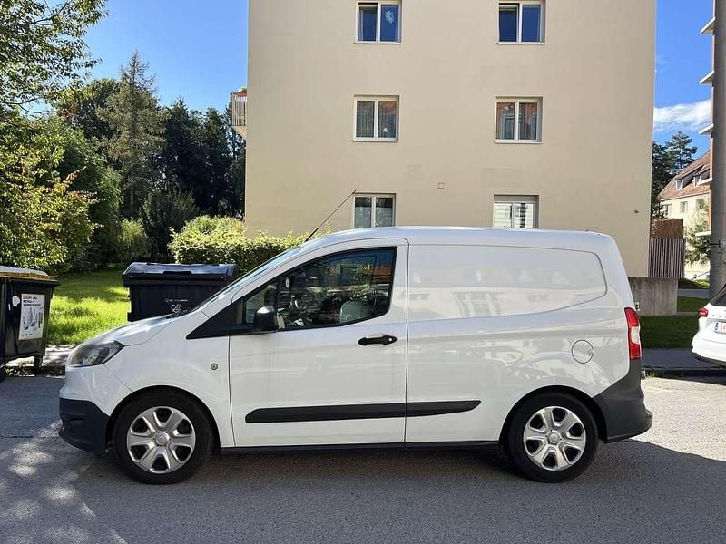 Używany Ford Transit Trend 75 KM (55 kW) 2015 Biały Van