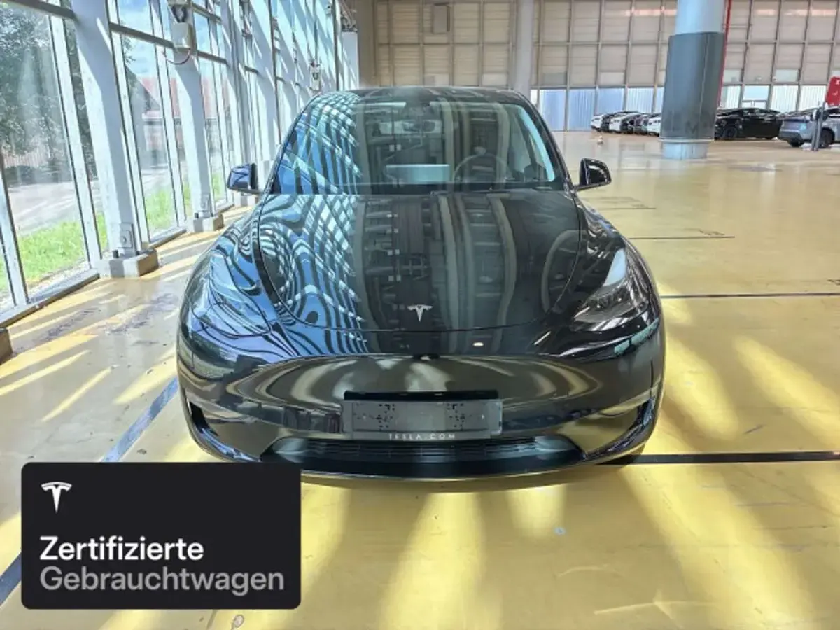Gebraucht Tesla Model Y Performance 392 kW (533 PS) 2023 Solid black SUV