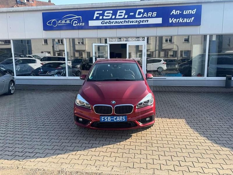Gebraucht BMW 225 Advantage 136 PS (100 kW) 2016 Rot Kombi