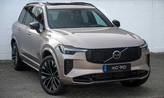 Gebraucht Volvo XC90 Plus 310 PS (228 kW) 2024 Beige SUV