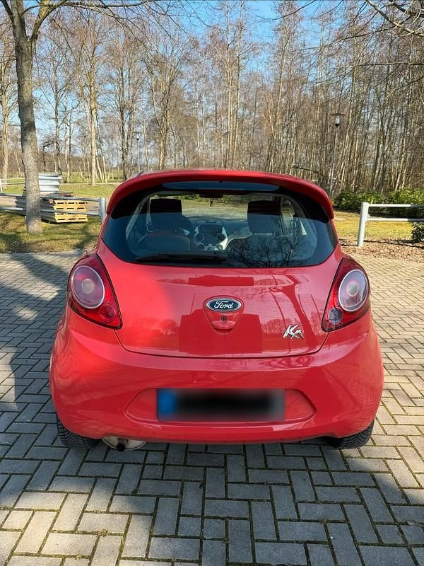 Gebraucht Ford Ka 69 PS (50 kW) 2009 Rot Kleinwagen